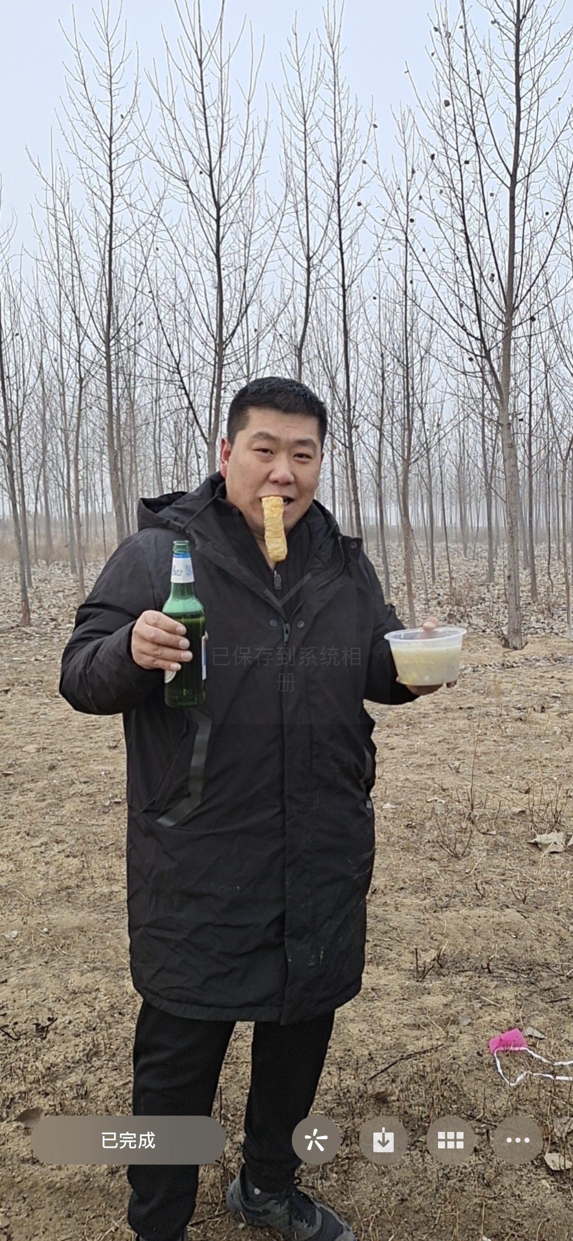 吉田大哥又渴了。