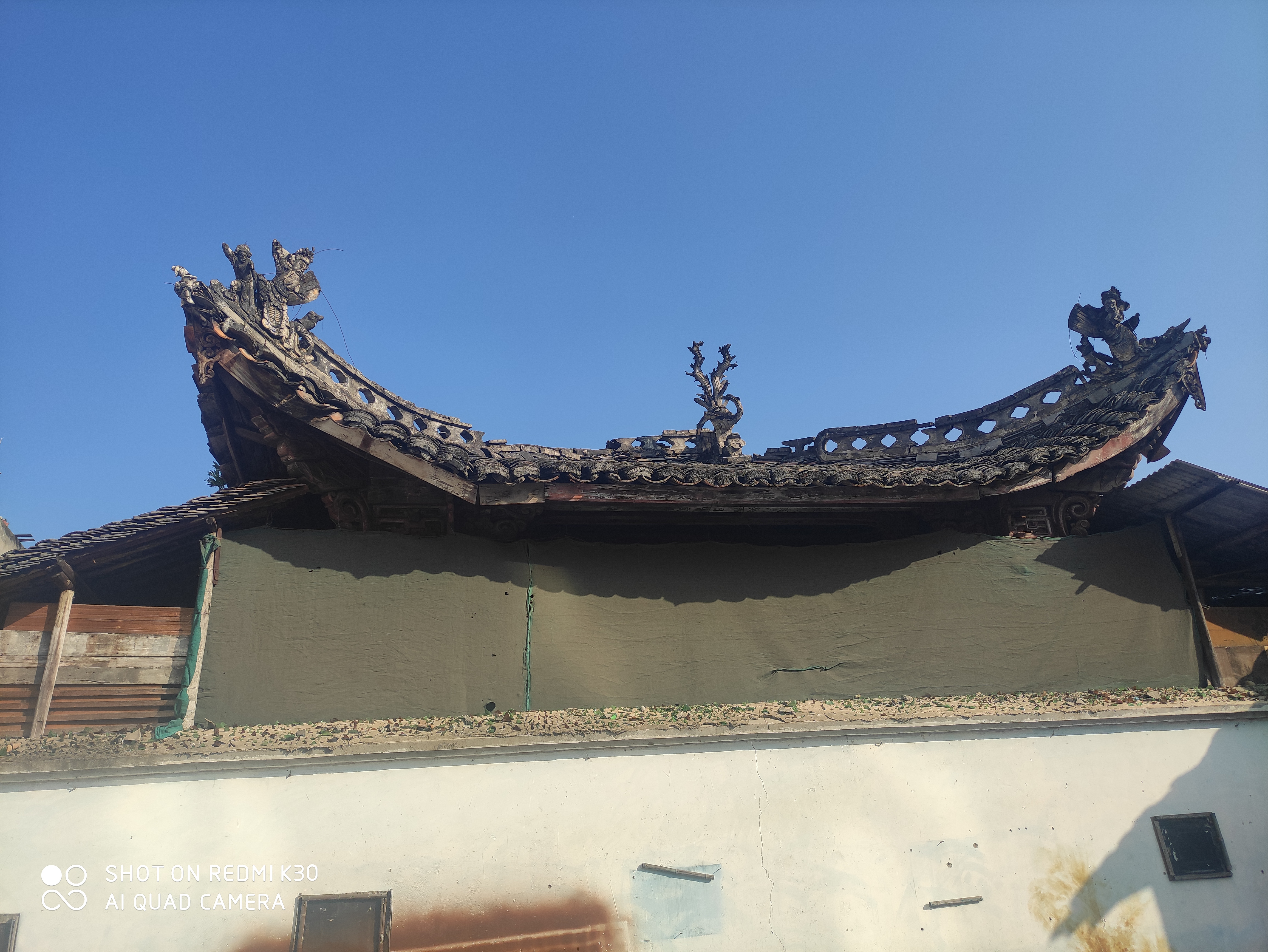 祠堂只能外面瞧瞧