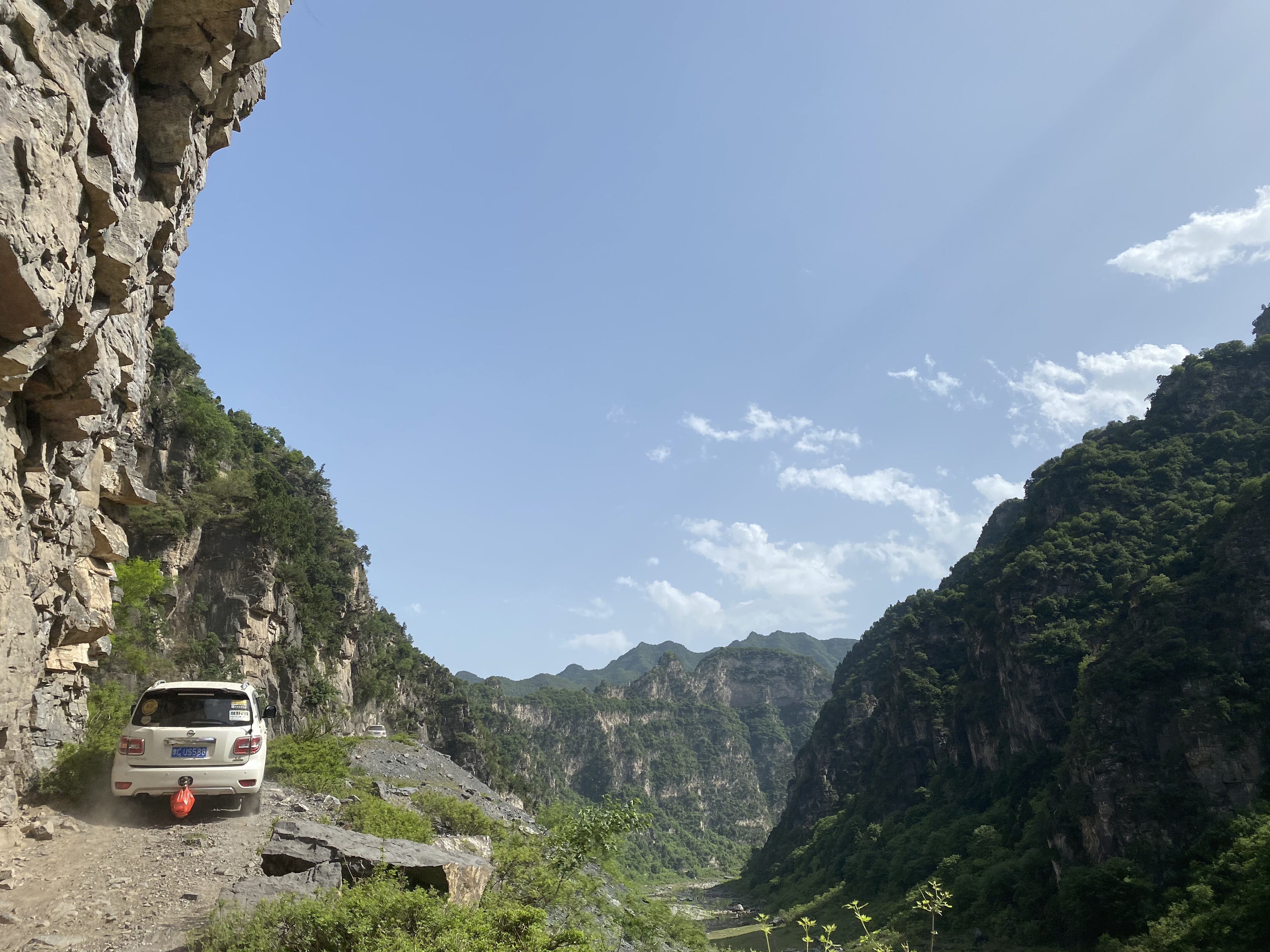 都喜欢拖钩挂垃圾袋